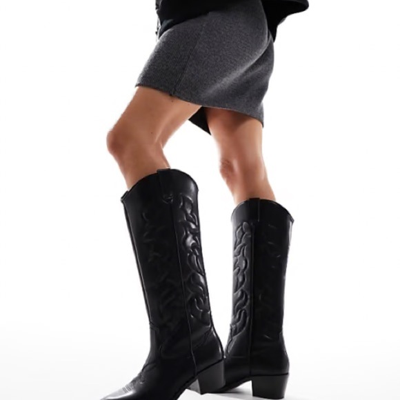 Stradivarius faxu leather cowboy boots western confirm knee high Bohemian shoes - Picture 3 of 6